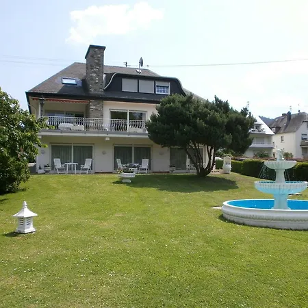 Gaestehaus Lohmann *
