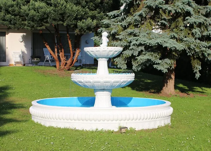 Gaestehaus Lohmann Guest house Bullay